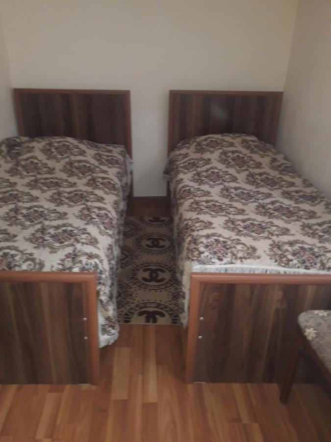 Nunu'S Guesthouse Tskaltubo ภายนอก รูปภาพ
